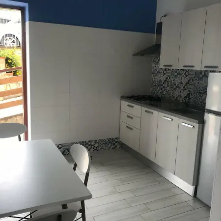 Feriehus Acciaroli Casa Visone *